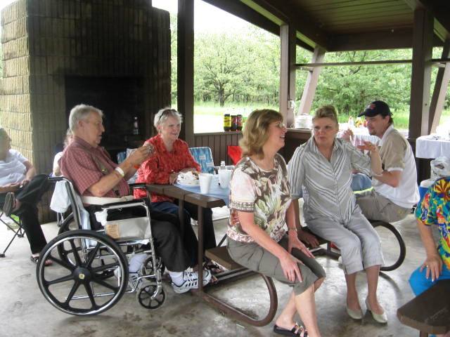 Harold Hahn, Marge Hahn, Ann Bue, Pam Shrum